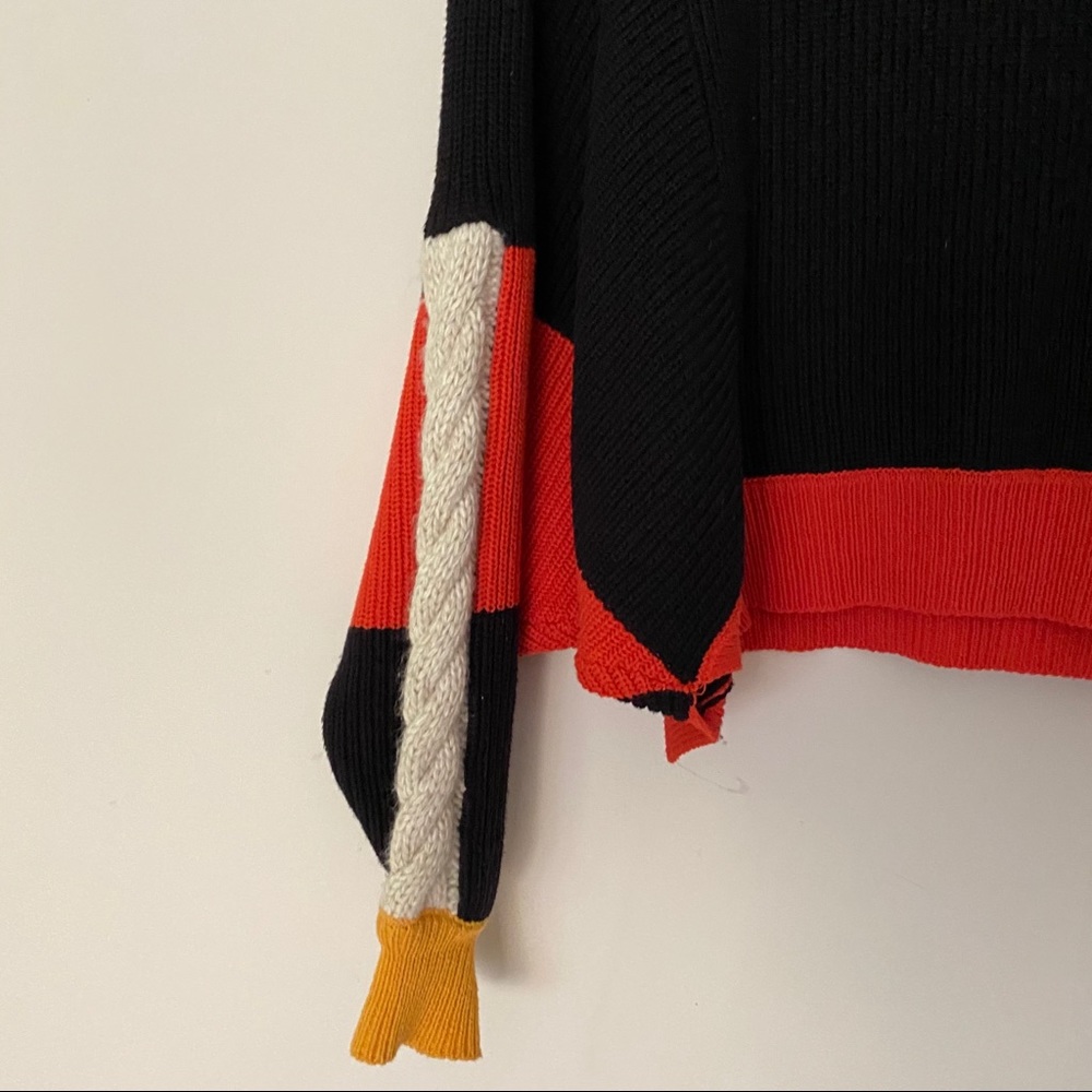 Ecoté Color Block Sweater - Picture 11 of 15